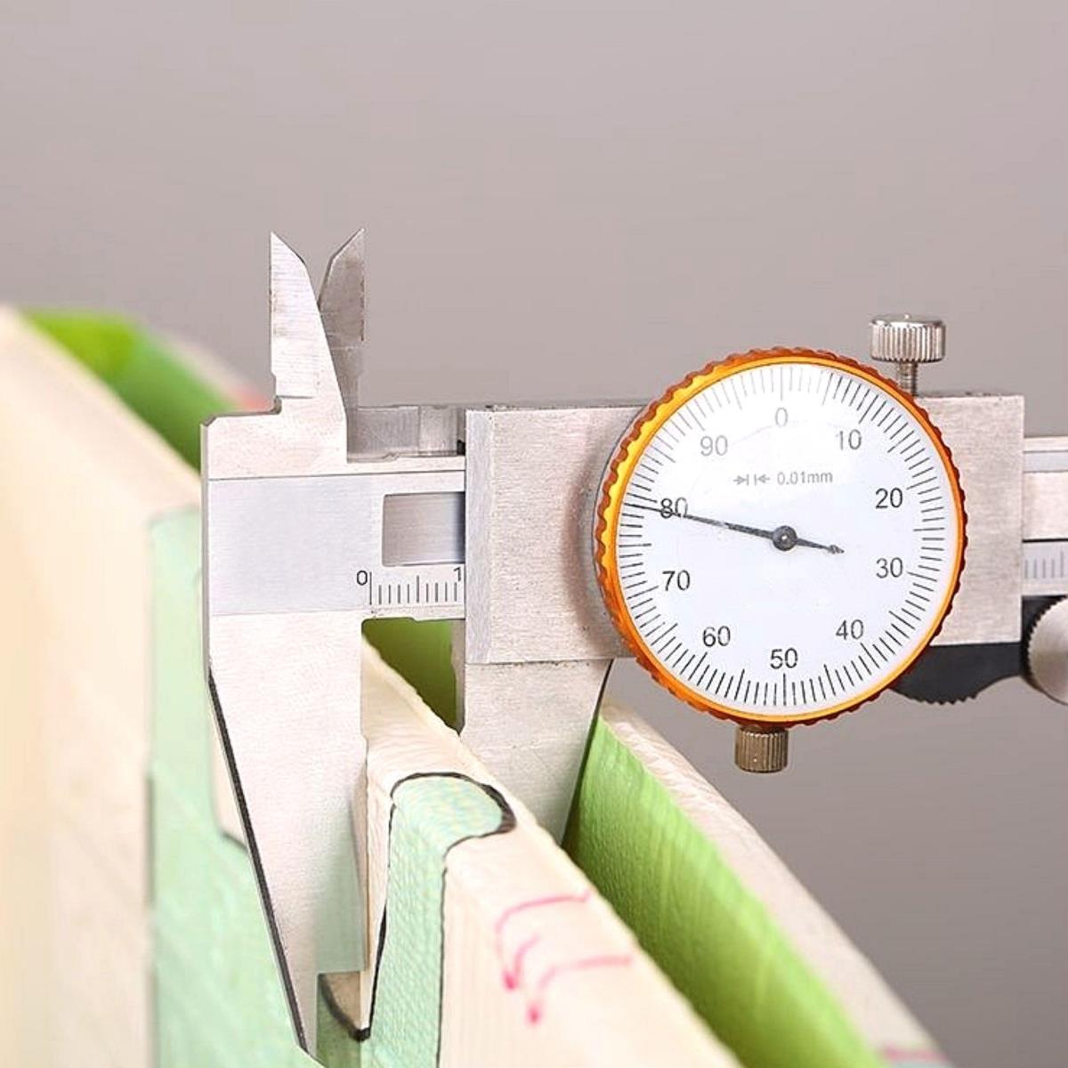 Dvostrani sklopivi pjenasti podmetač 180 x 120 x 1 cm - prostor/geometrijski trokuti