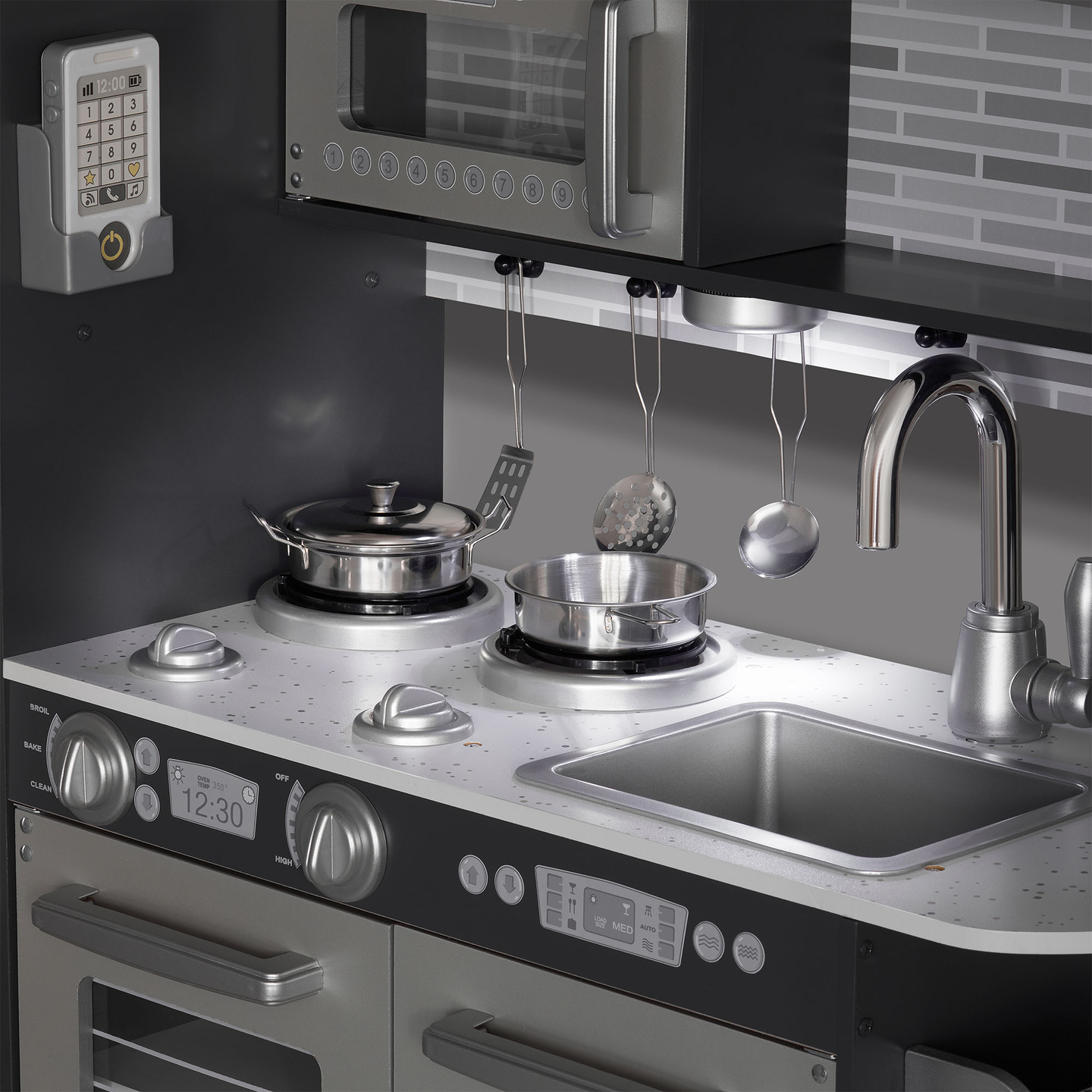 XXL drvena kuhinja s LED rasvjetom, pregačom i priborom