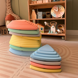 Kamenje za ravnotežu u boji - 11 komada