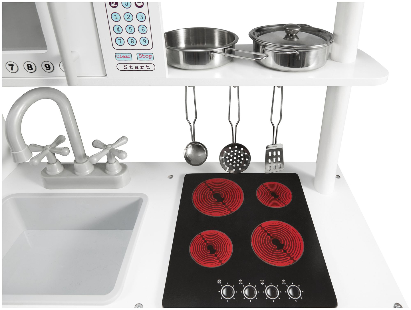 Veliki drveni bijeli kuhinjski dodaci i pregača