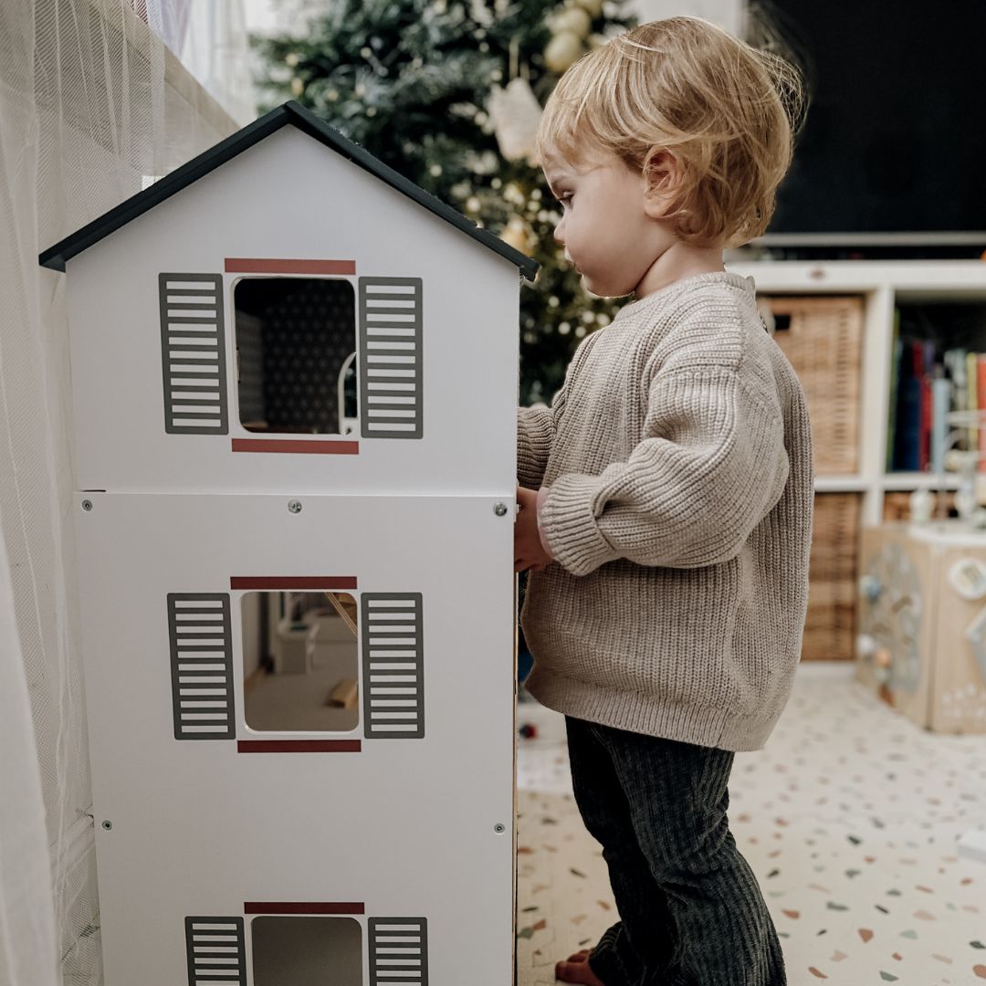 Bijela drvena kućica za lutke s dodacima 18 kom.