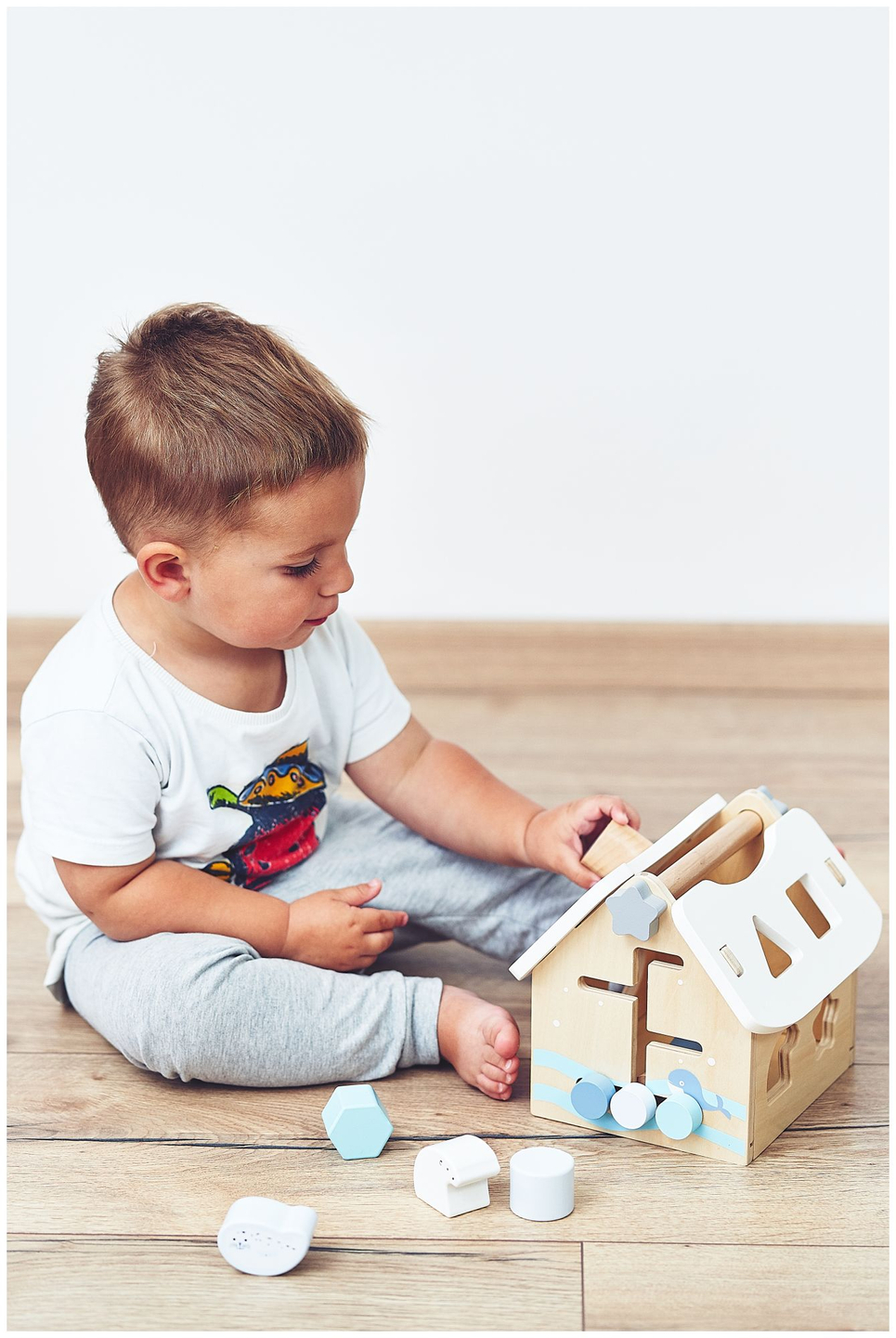 Sorter - drvena edukativna kućica s kockama