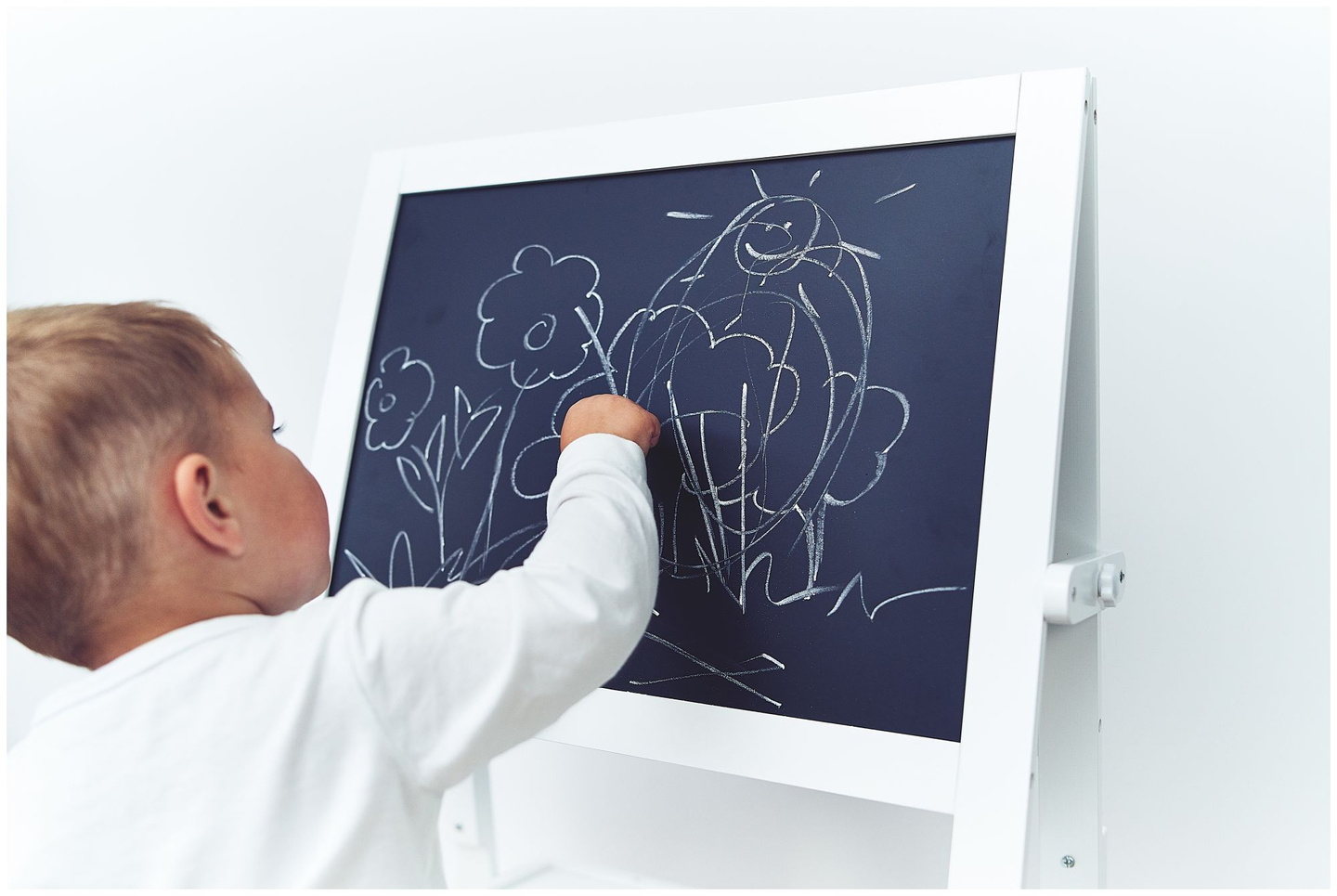 Dvostrana edukativna ploča: magnetna i kreda - suhobrisanje, drvena, dječja, sklopiva