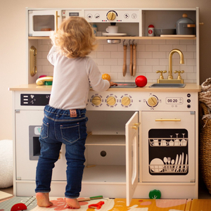 Interaktivna XXL drvena kuhinja s dodacima i LED rasvjetom - dvoetažna