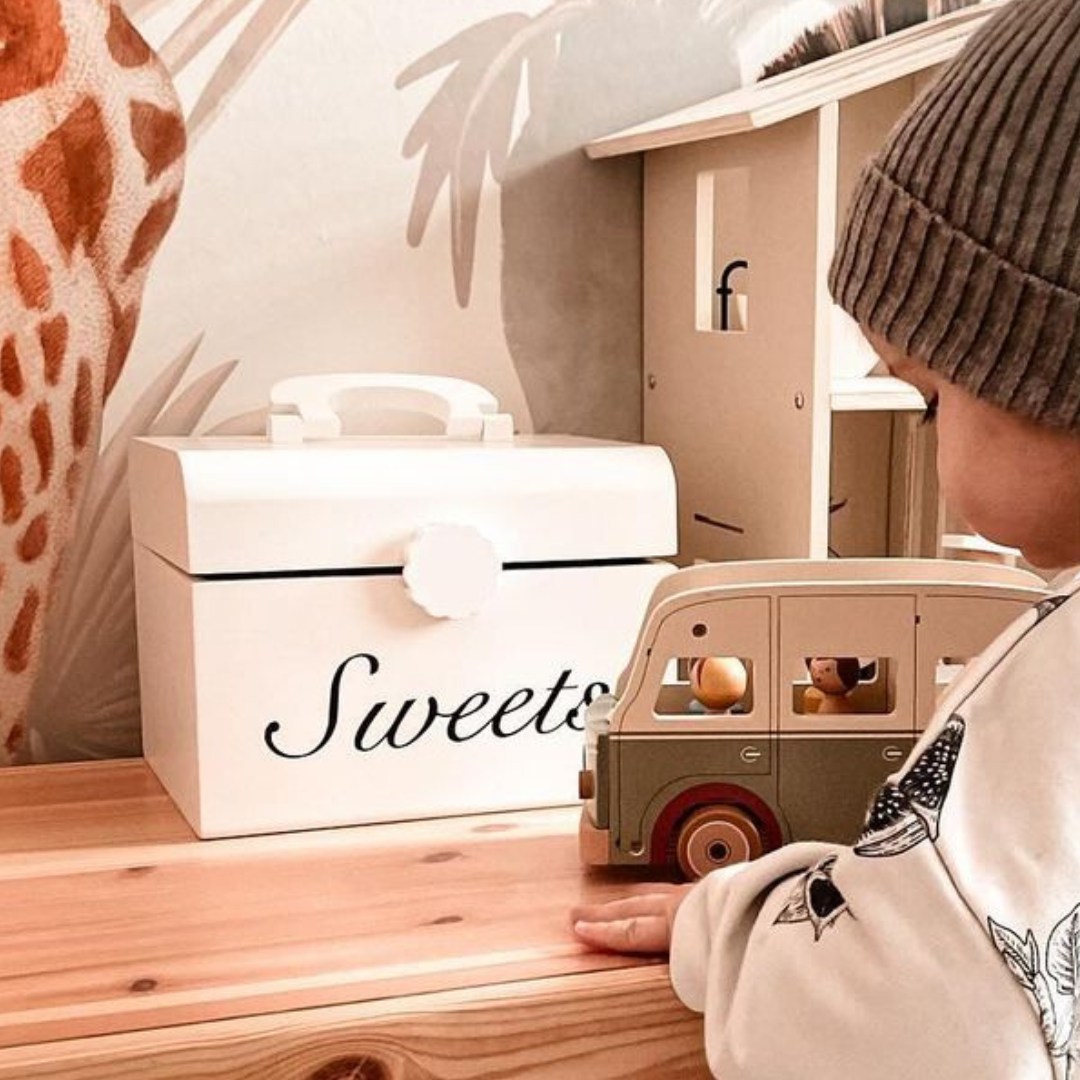 Drvena kutija sa slatkišima za rezanje, slastičarna