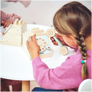 Drveni retro telefon - mint