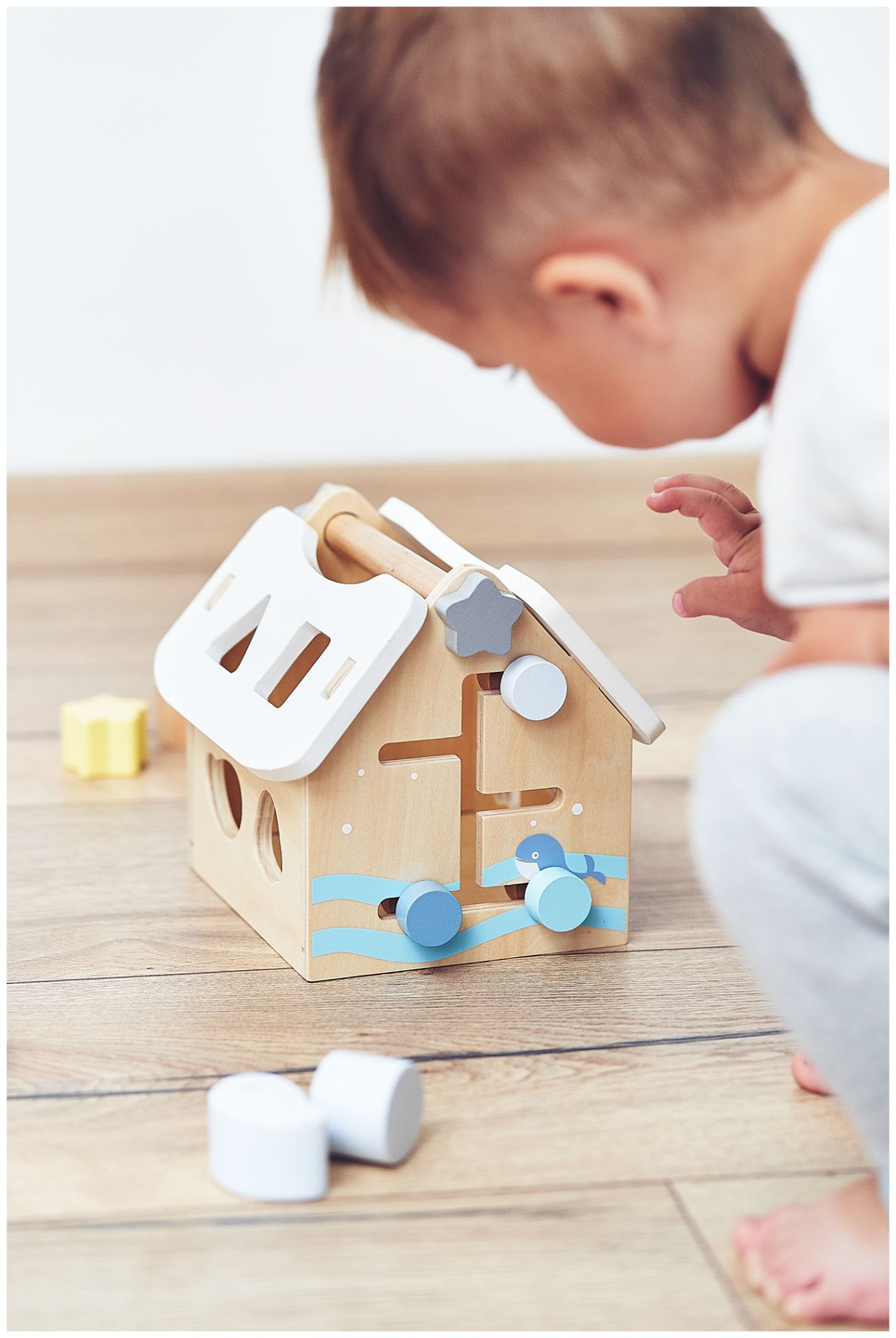 Sorter - drvena edukativna kućica s kockama