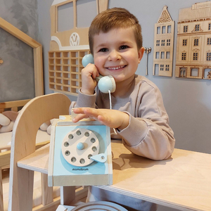 Drveni retro telefon - mint