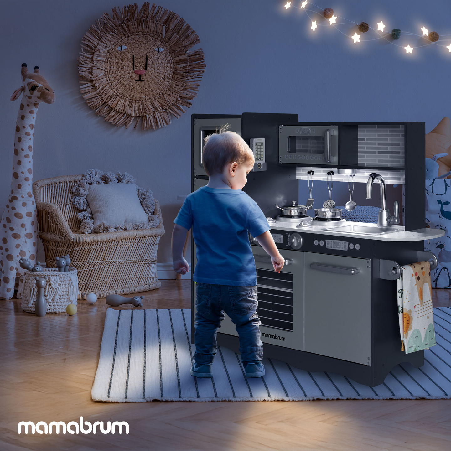 XXL drvena kuhinja s LED rasvjetom, pregačom i priborom