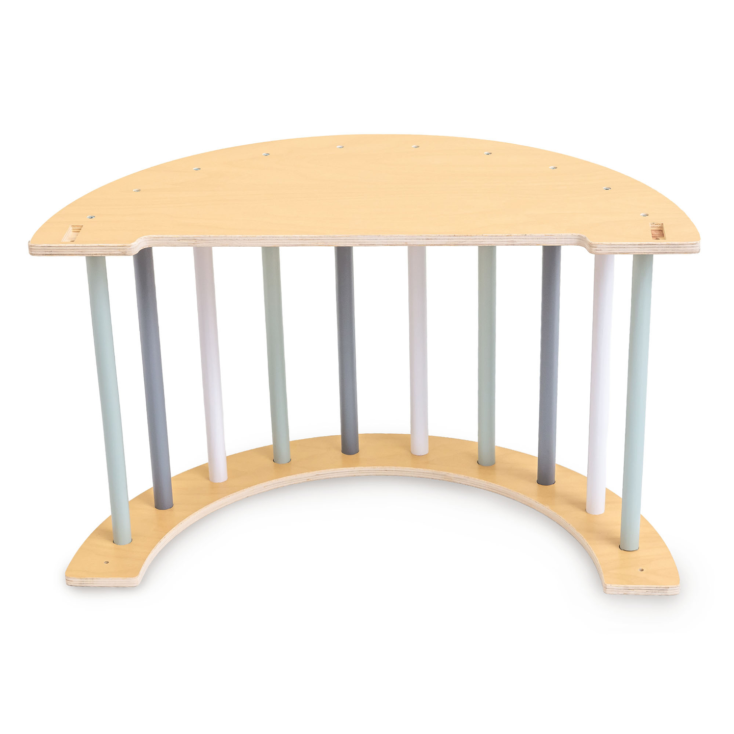 Drveno unutarnje igralište za djecu - zid za penjanje, tobogan, luk/ljuljačka za penjanje i Piklerov trokut